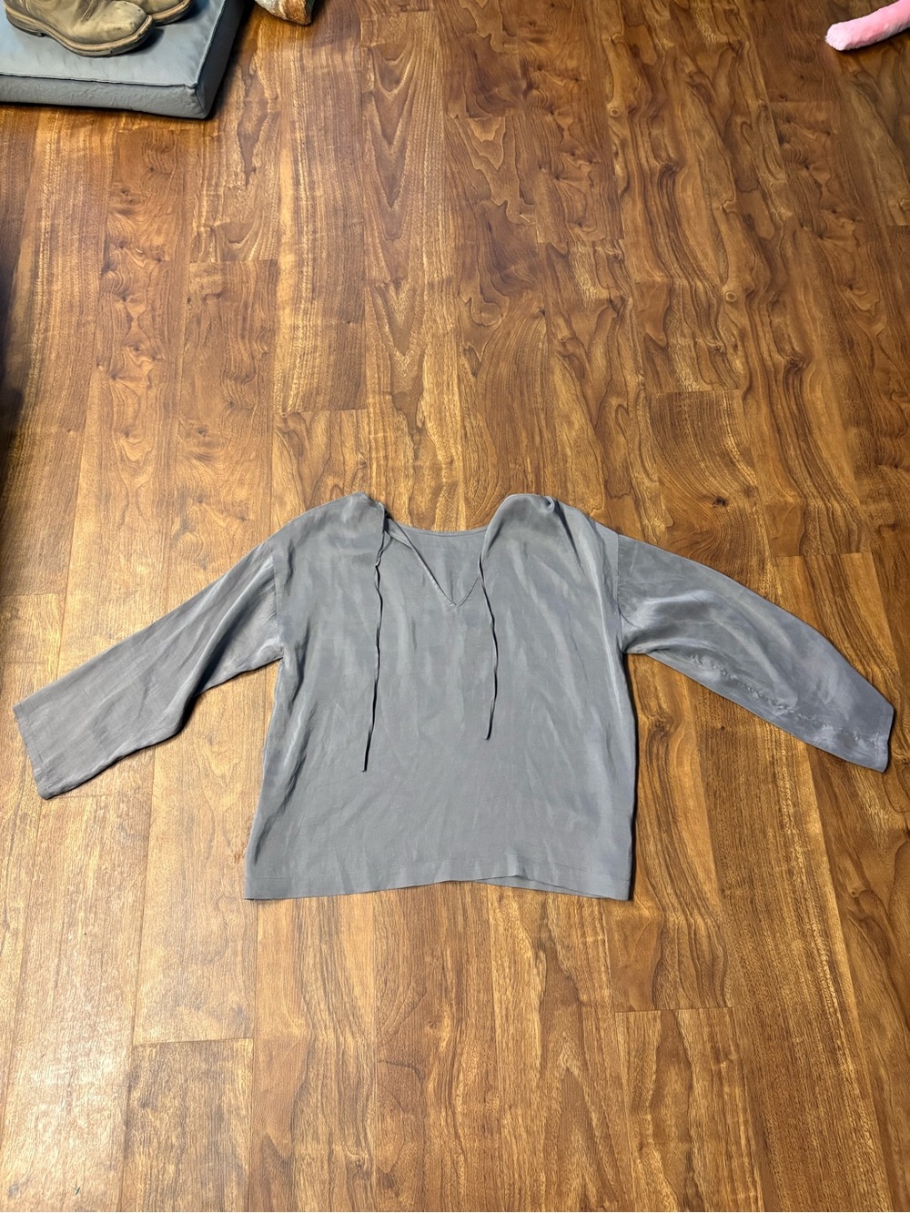 Eileen Fisher Silk Watercolor Tunic Top Tie V-Neck Gray Grayish Blue XXS